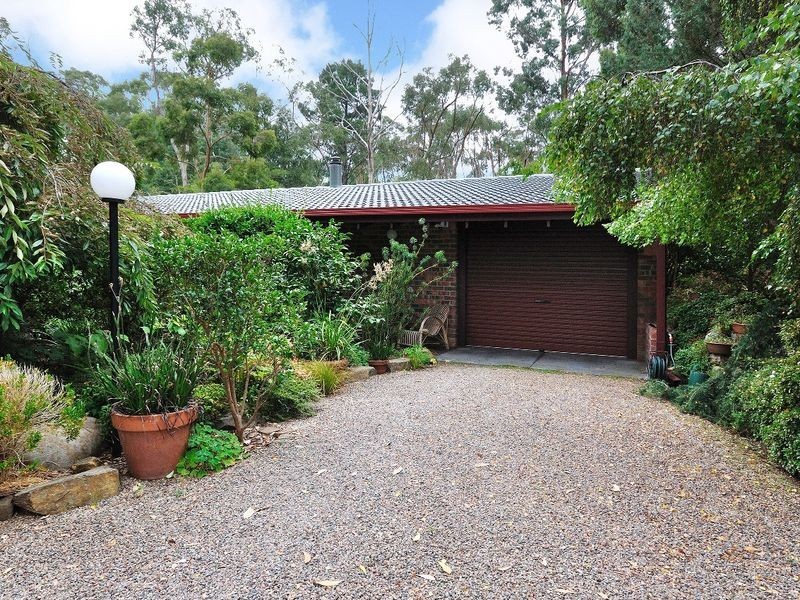 11 Kanyaka Road, Aldgate SA 5154