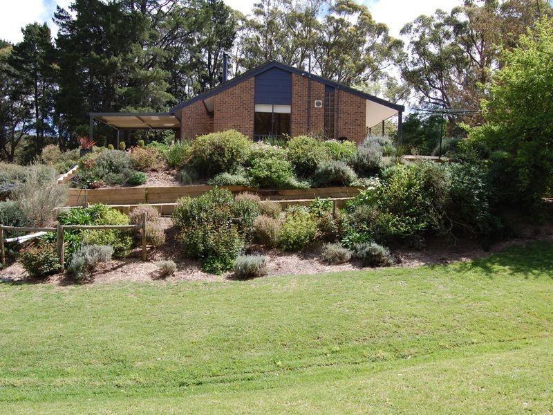 44 Sharps Rd, Carey Gully SA 5144