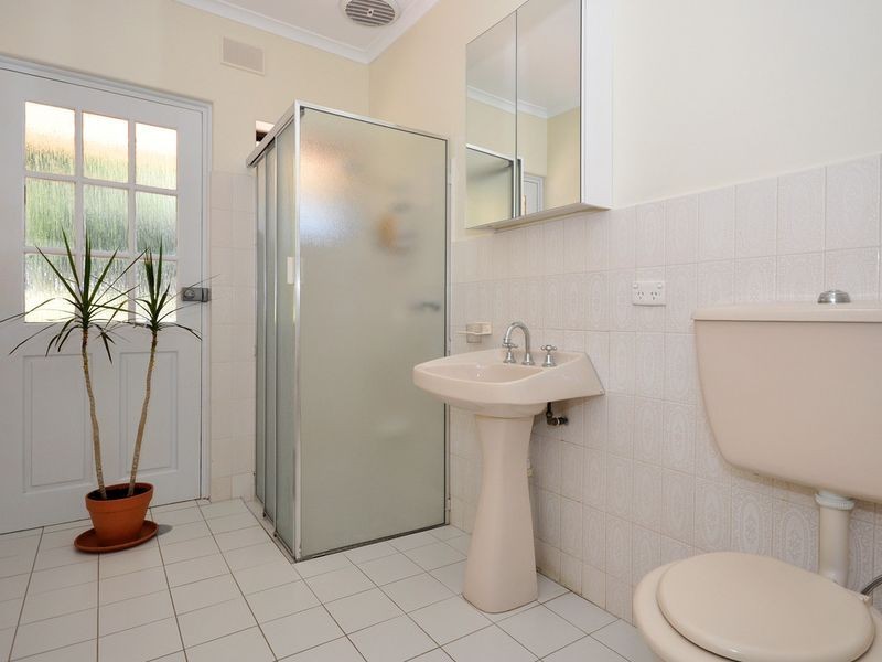 6 Gould Road, Stirling SA 5152