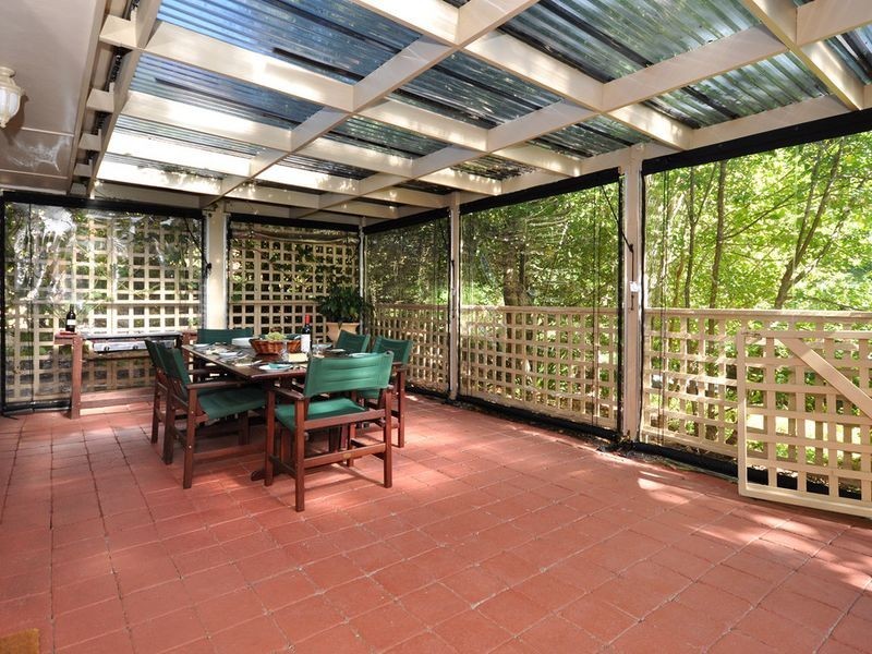 7 Devon Avenue, Stirling SA 5152