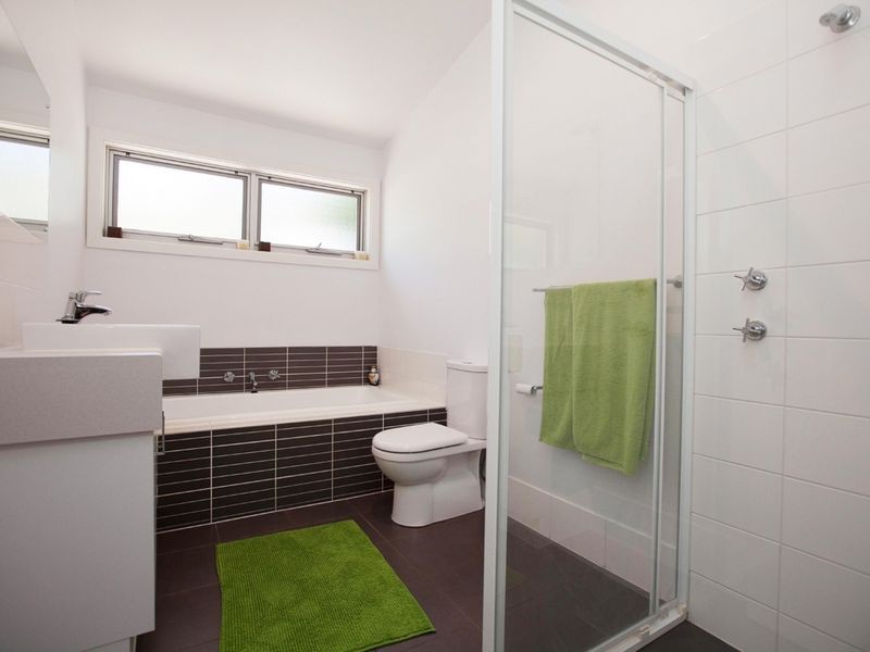 15 Renown Avenue, Crafers West SA 5152