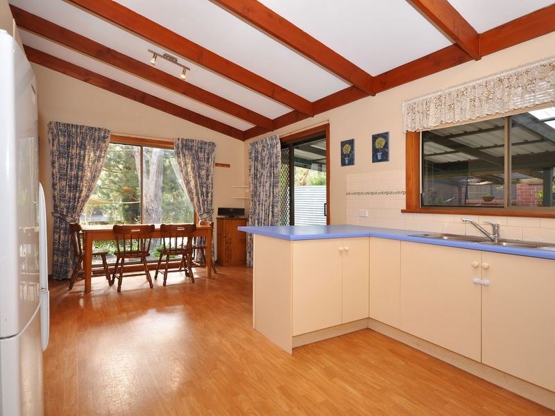 8 Fernhill Road, Bridgewater SA 5155