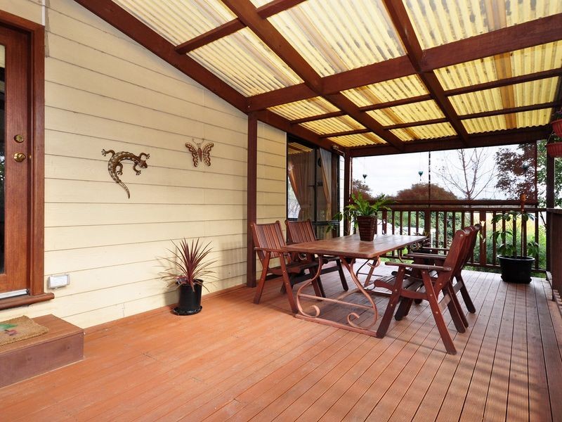 8 Fernhill Road, Bridgewater SA 5155