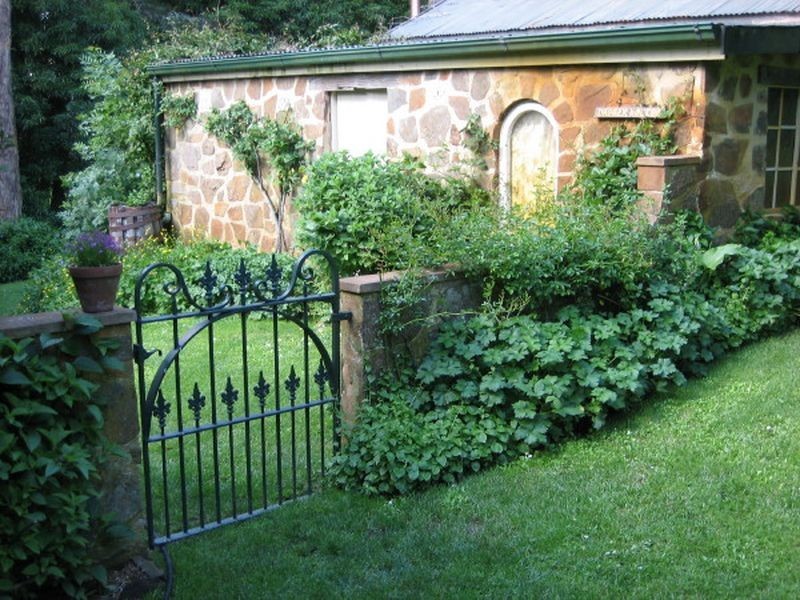 12 Rosewarne Crescent, Bridgewater SA 5155