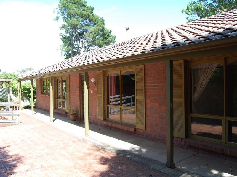 33 Second Avenue, Bridgewater SA 5155