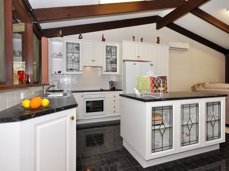 381 Cherry Gardens Rd, Cherry Gardens SA 5157