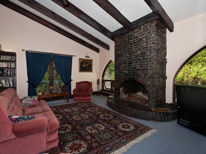 11 Rossiter Road, Stirling SA 5152