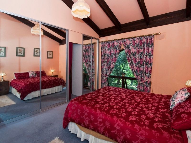 11 Rossiter Road, Stirling SA 5152