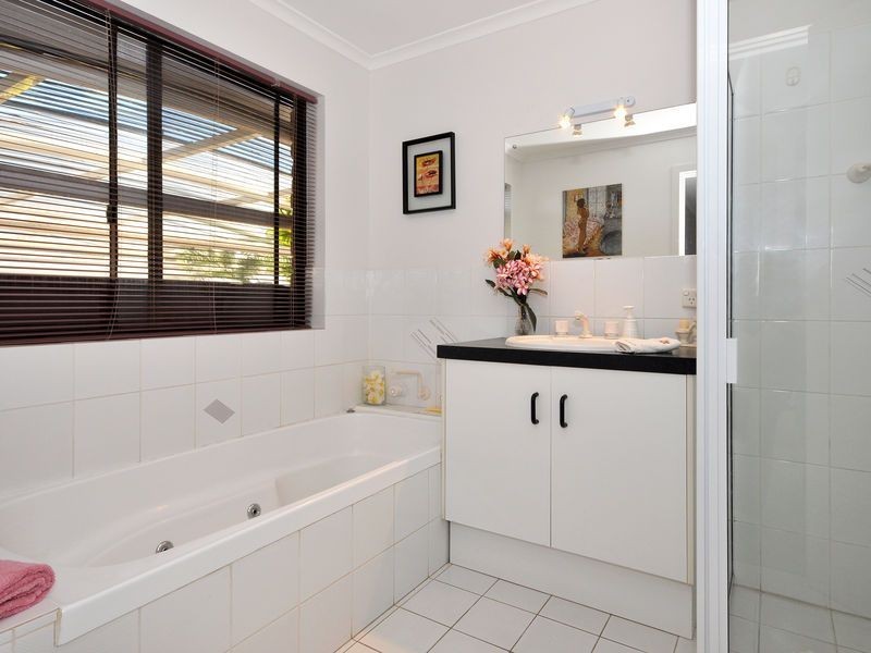 9 Gwendoline Court, Coromandel Valley SA 5051