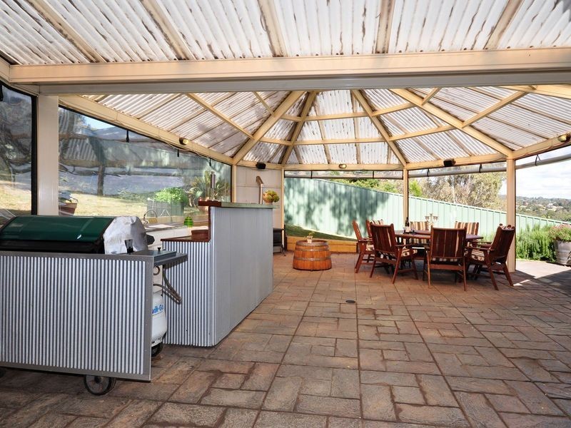 9 Gwendoline Court, Coromandel Valley SA 5051