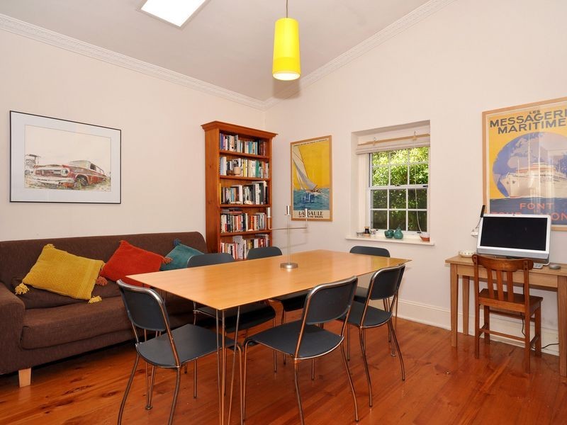 11 Pine Street, Stirling SA 5152