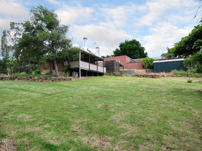 2 Nicolle Drive, Coromandel Valley SA 5051