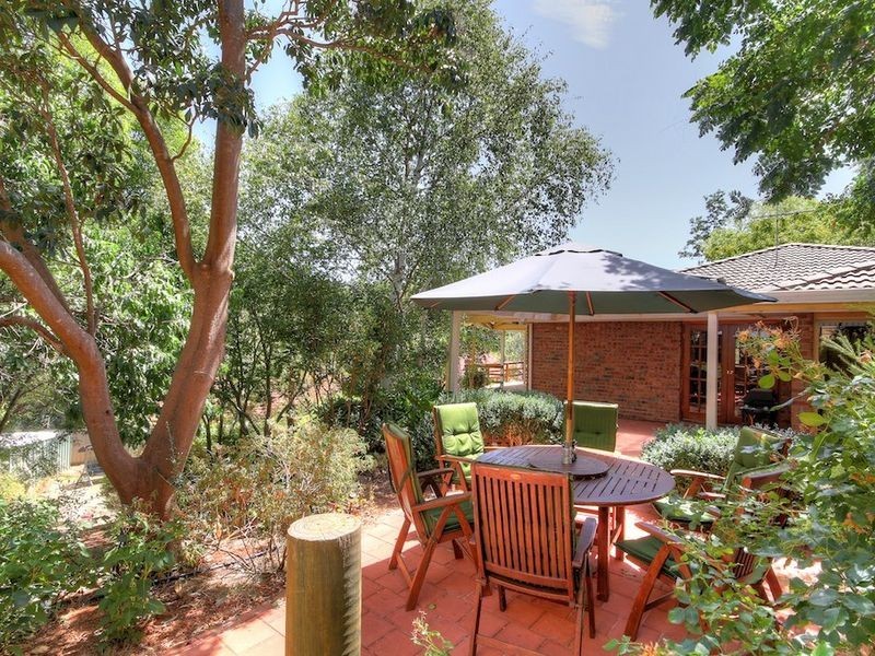 8 Heather Drive, Coromandel Valley SA 5051