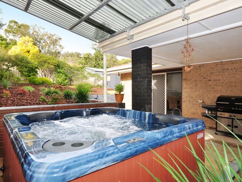 3 Greenwood Grove, Coromandel Valley SA 5051