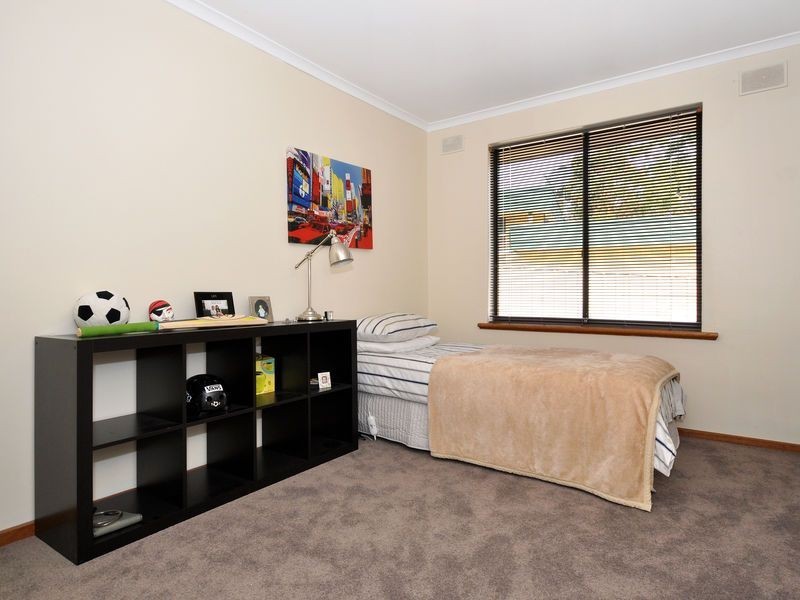 3 Greenwood Grove, Coromandel Valley SA 5051