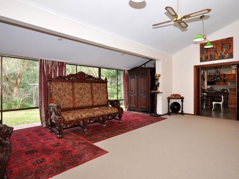 8 Cherry Pine Place, Aldgate SA 5154