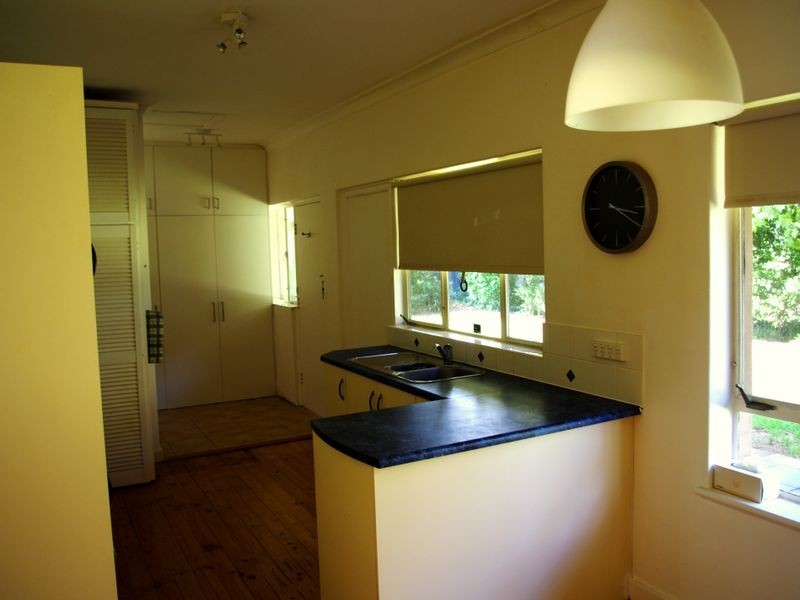 11 Charlton Street, Bridgewater SA 5155