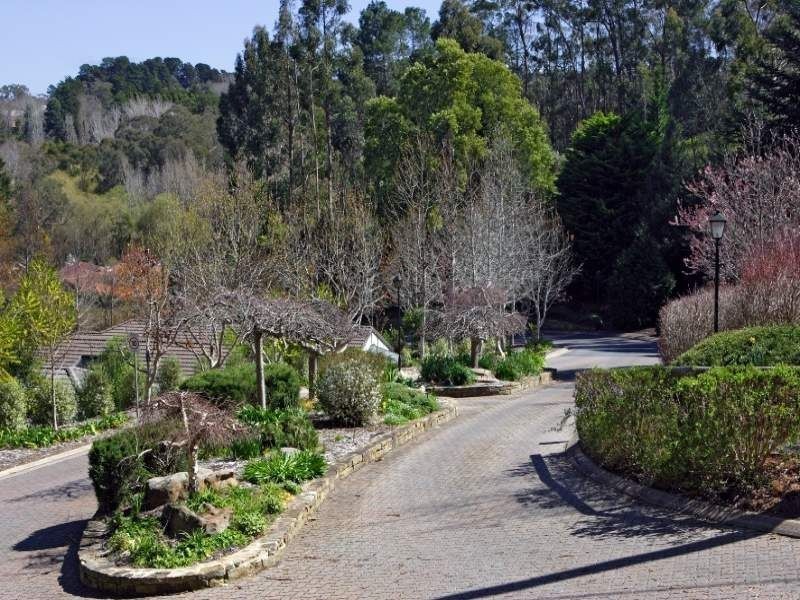 24 Mabel Street, Stirling SA 5152