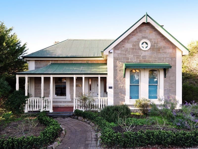 27 Milan Terrace, Stirling SA 5152