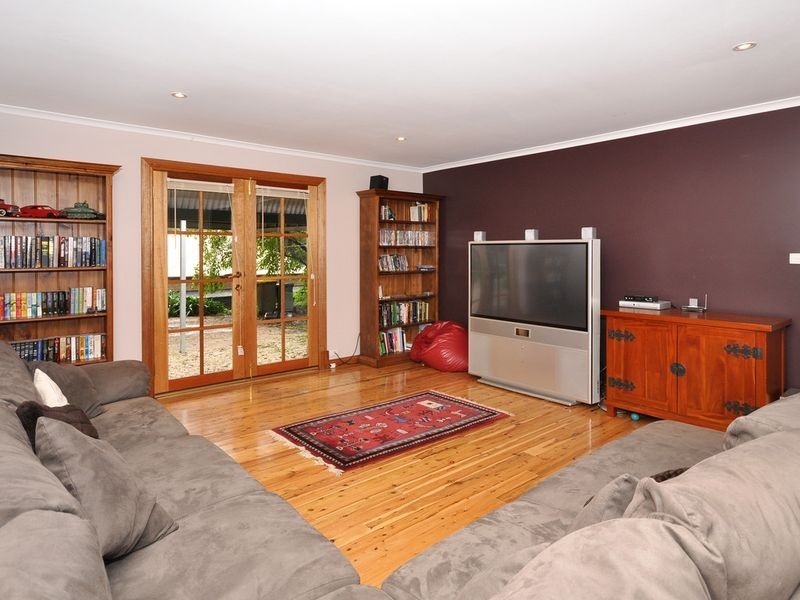 84 Longwood Road, Heathfield SA 5153