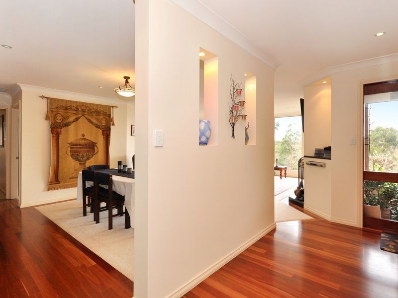 9A Schocroft Avenue, Crafers SA 5152
