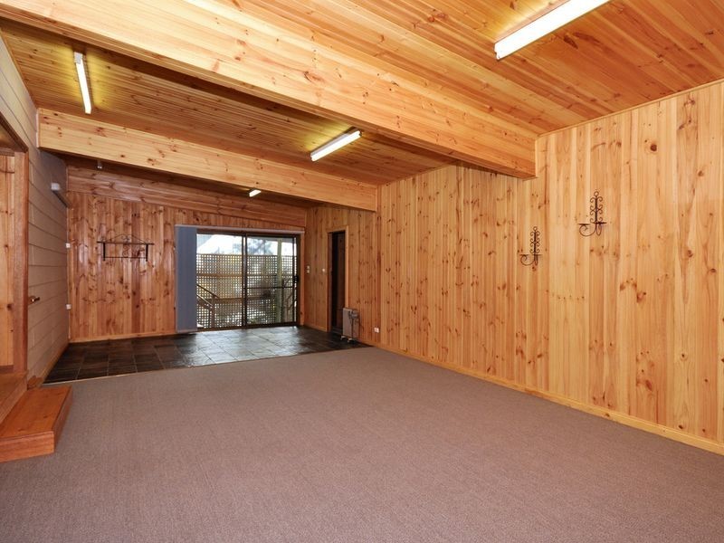 4 Nioka Drive, Ironbank SA 5153