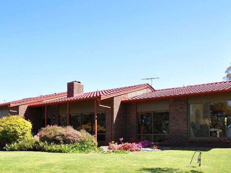 49 Badenoch Road, Carey Gully SA 5144