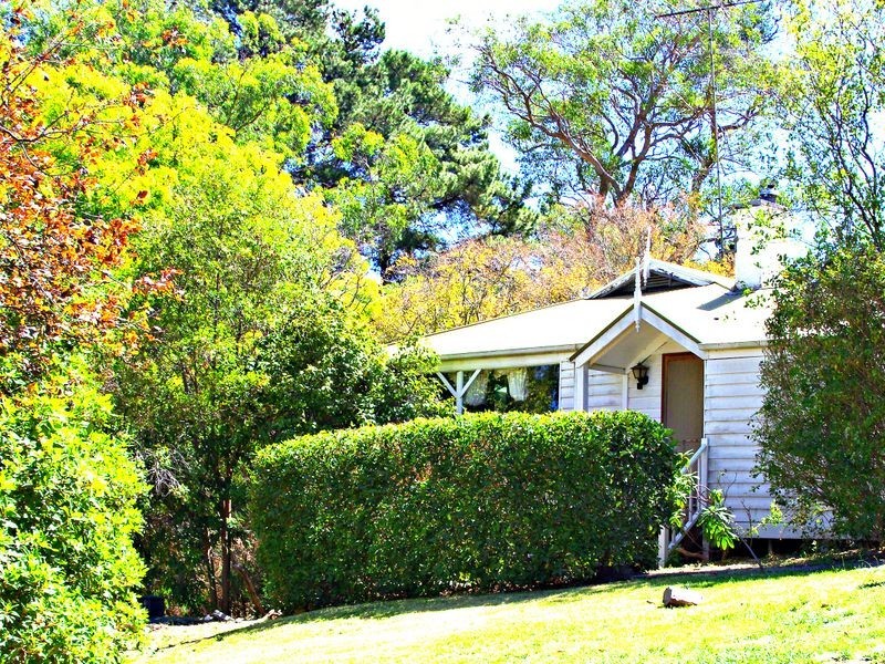 16 Princes Avenue, Crafers West SA 5152