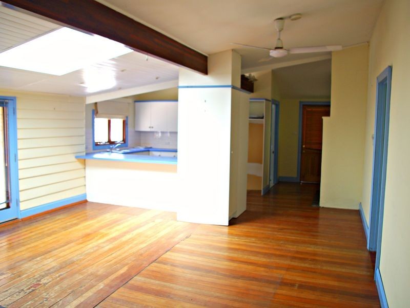 16 Princes Avenue, Crafers West SA 5152