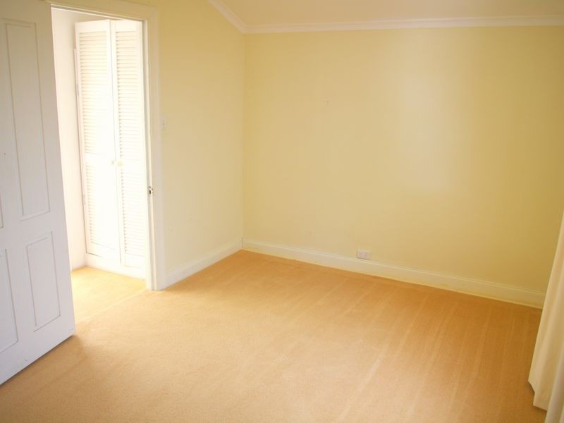 16 Princes Avenue, Crafers West SA 5152