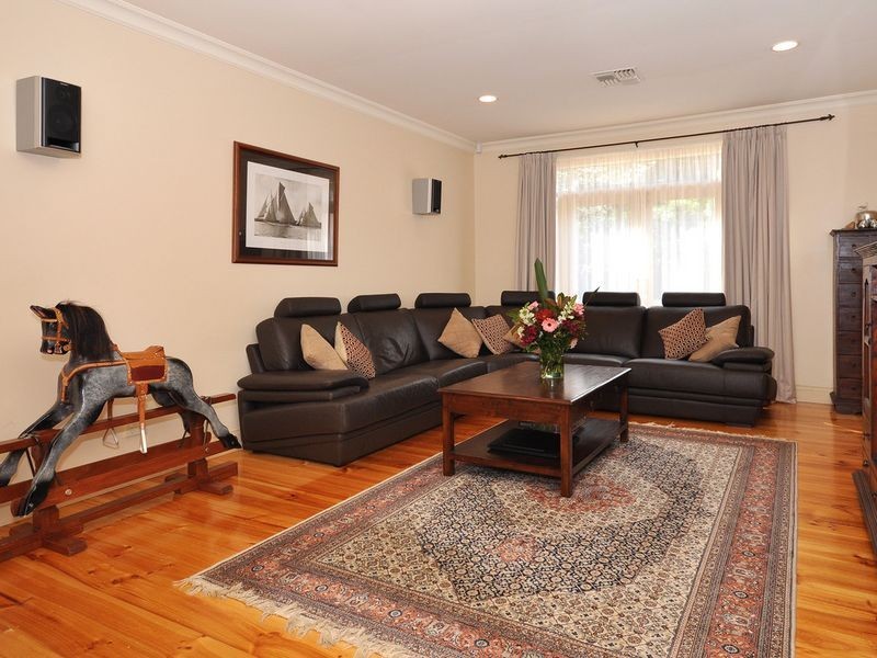 21 Piccadilly Road, Crafers SA 5152