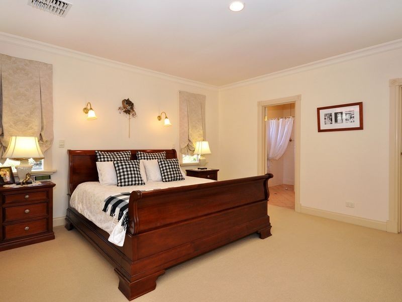 21 Piccadilly Road, Crafers SA 5152