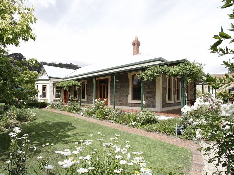 213 Gully Road, Bridgewater SA 5155