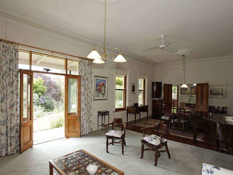 213 Gully Road, Bridgewater SA 5155