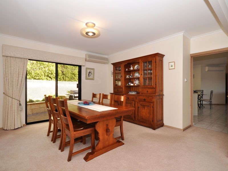 8 Crowsnest Court, Coromandel Valley SA 5051