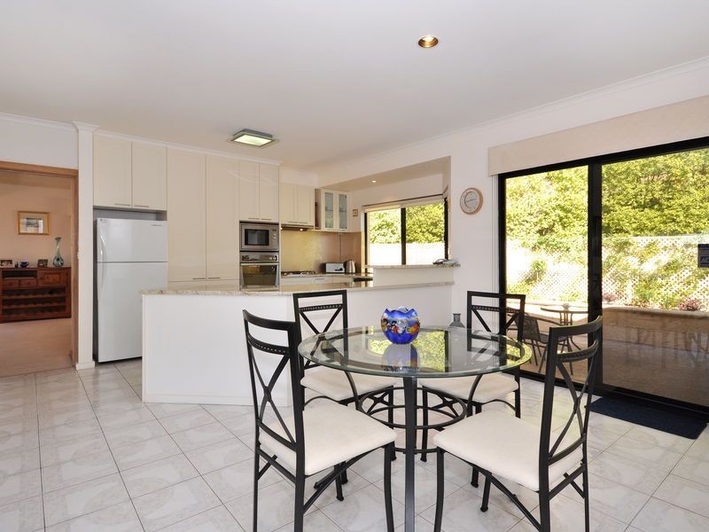 8 Crowsnest Court, Coromandel Valley SA 5051