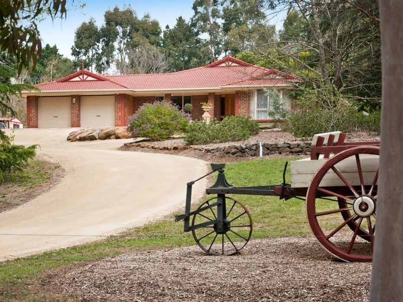 10 Nioka Drive, Ironbank SA 5153