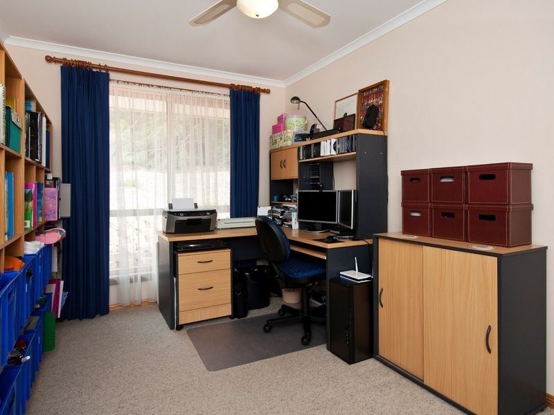 10 Nioka Drive, Ironbank SA 5153