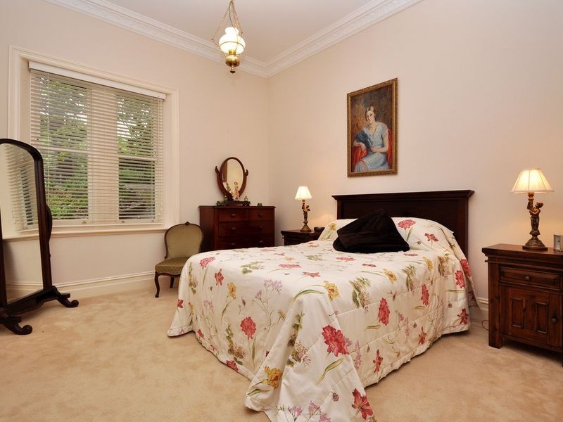 6 St Margaret Drive, Aldgate SA 5154