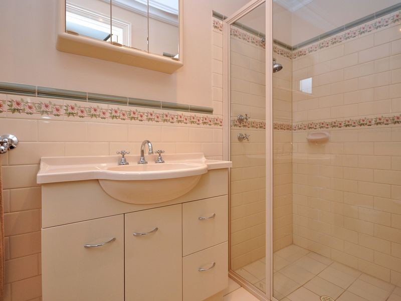 6 St Margaret Drive, Aldgate SA 5154