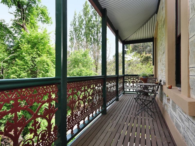 6 St Margaret Drive, Aldgate SA 5154