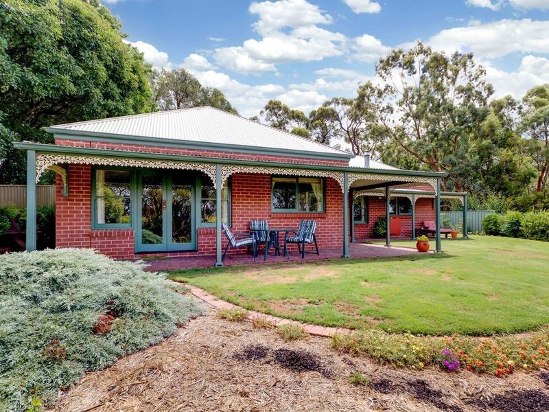 22 Holborn Hill Rd, Aldgate SA 5154