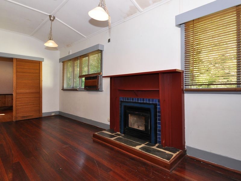 28 Myrtle Road, Hawthorndene SA 5051