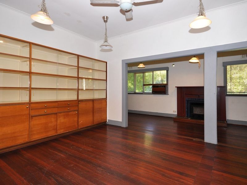 28 Myrtle Road, Hawthorndene SA 5051