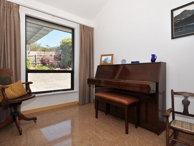 5 Dillon Road, Aldgate SA 5154