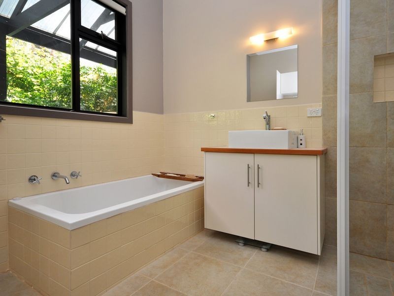 81 Swamp Road, Uraidla SA 5142