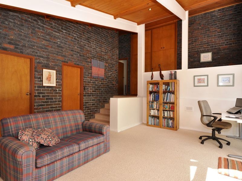 17 Badenoch Road, Carey Gully SA 5144