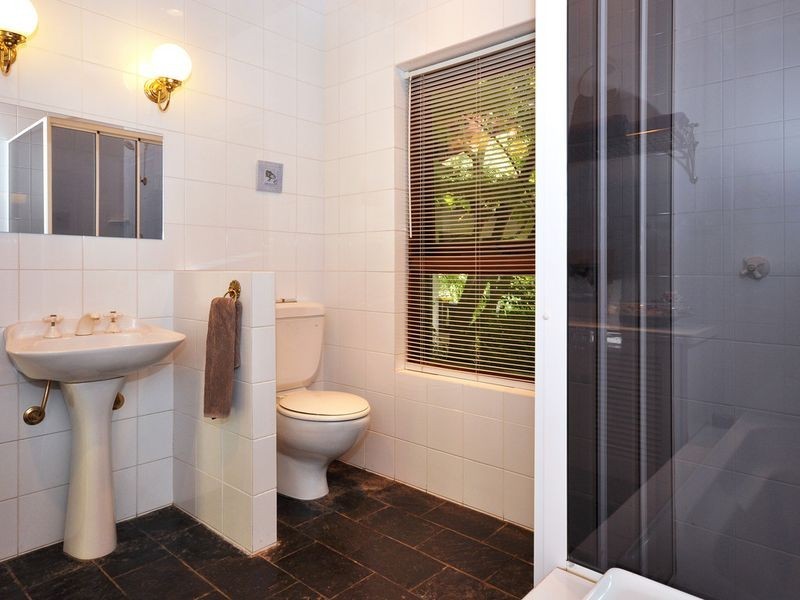 17 Badenoch Road, Carey Gully SA 5144