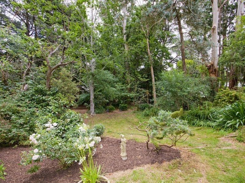 6 Golding Road, Stirling SA 5152