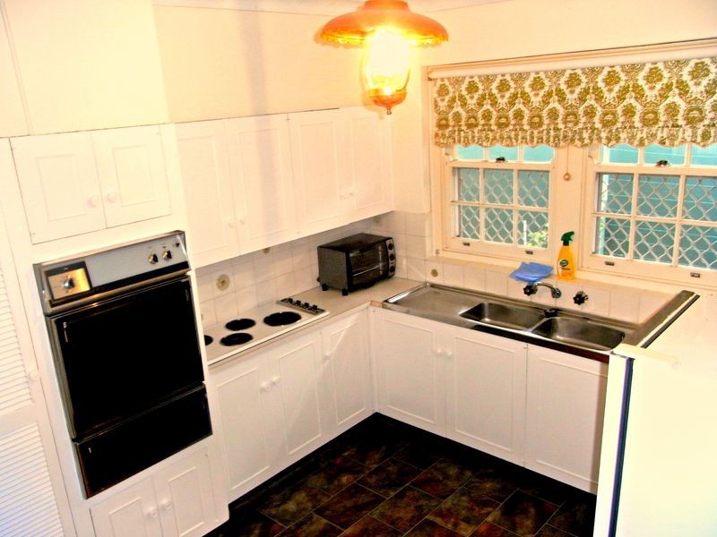 2/2A Kadonga Avenue, Kensington Gardens SA 5068